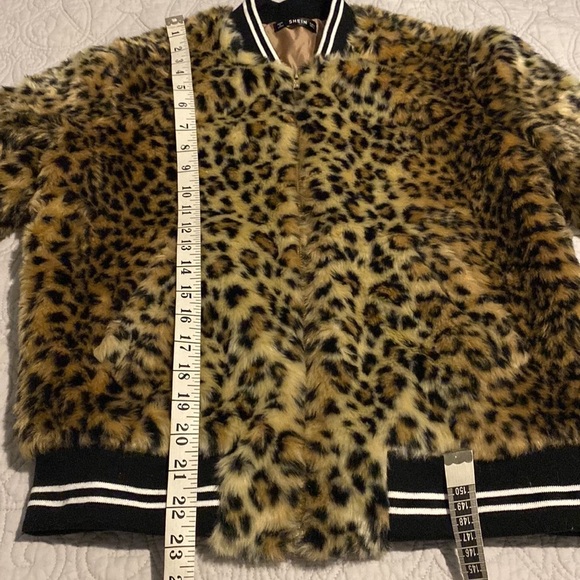SHEIN Leopard Bomber Jacket - Picture 4 of 10